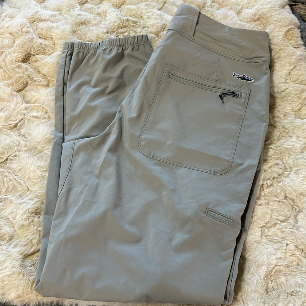 NWOT Patagonia Tech Jogger Pants sz Med